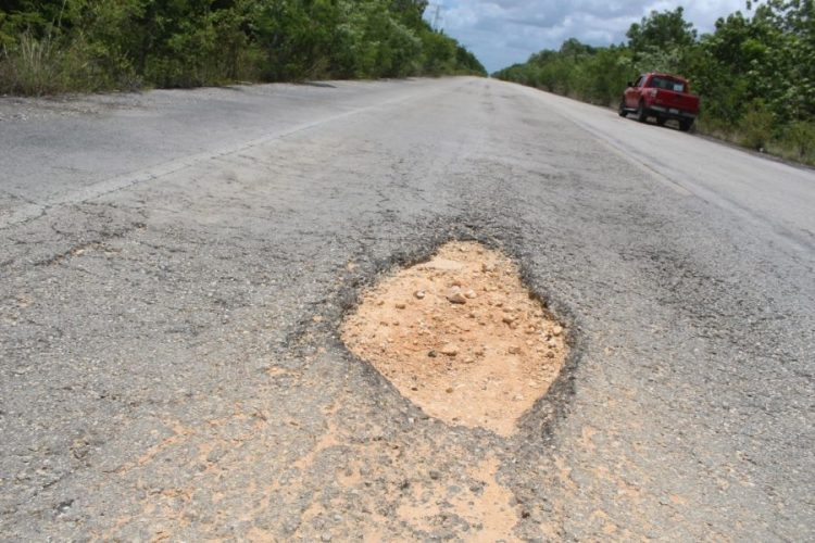 Urge que mejoren las vías de acceso a Mahahual