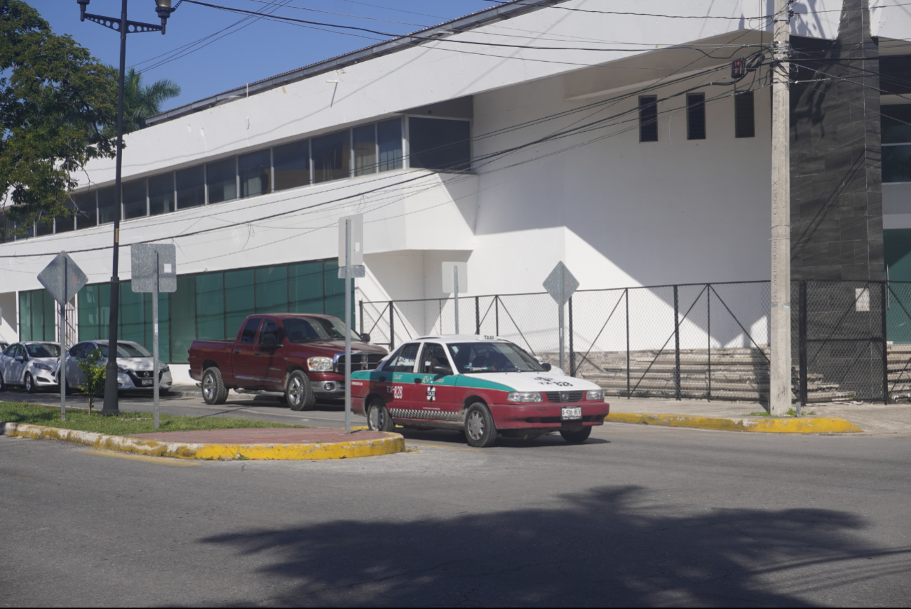 ¿Cuánto cuesta un taxi del Centro de Campeche a la zona Arqueológica Edzná?