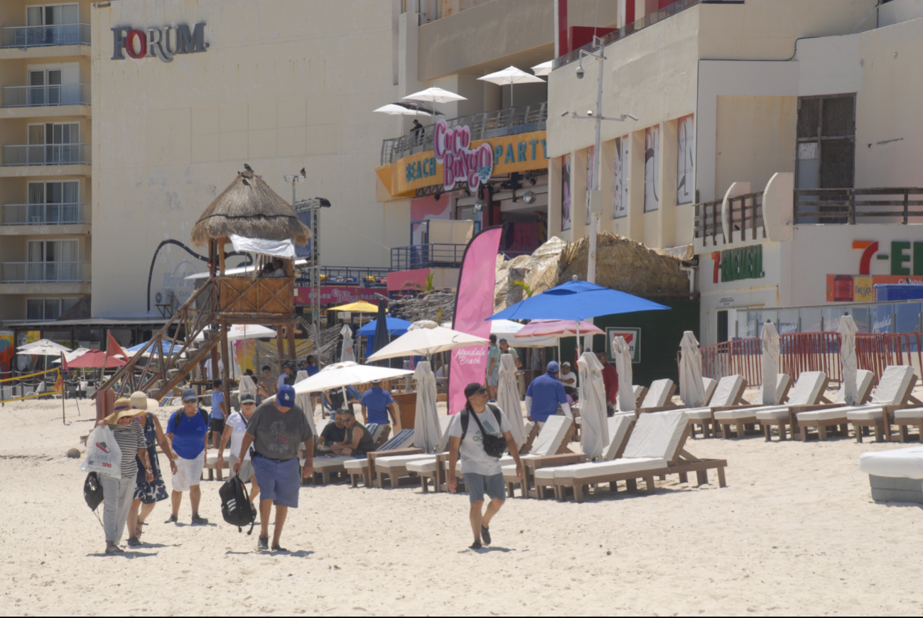 Los viajeros nacionales han optado por ir a conocer Puerto Vallarta o a Los Cabos.