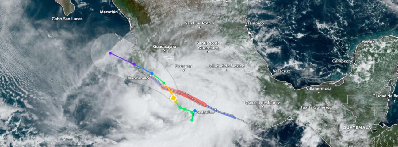 El Huracán John, de categoría 1, se encuentra frente a las costas de Michoacán y Guerrero