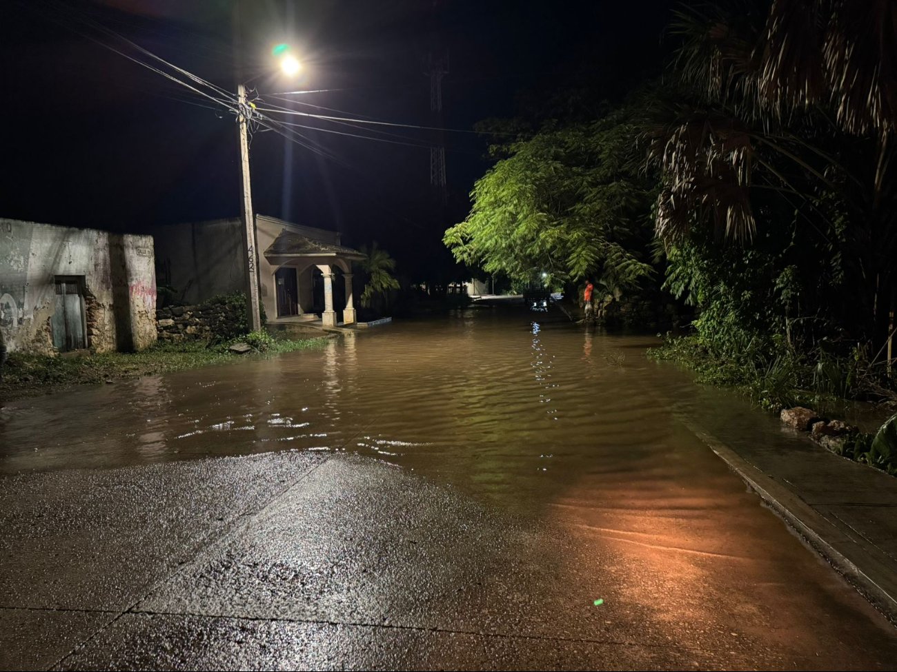 La primera lluvia fuerte se registró durante la madrugada