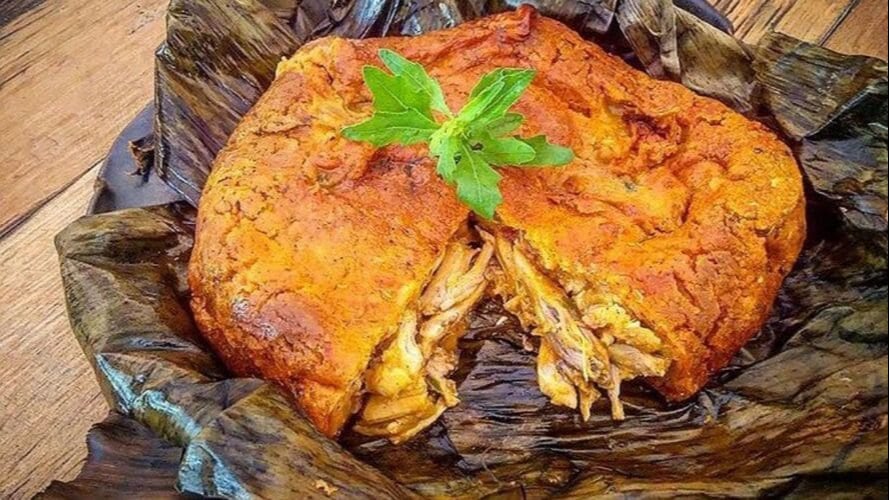 Mucbipollo o pibipollo:  Las variantes del platillo tradicional del Hanal Pixán