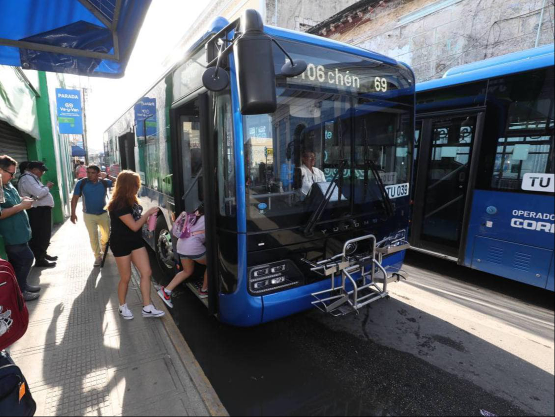 Continúan integrándose rutas en Mérida