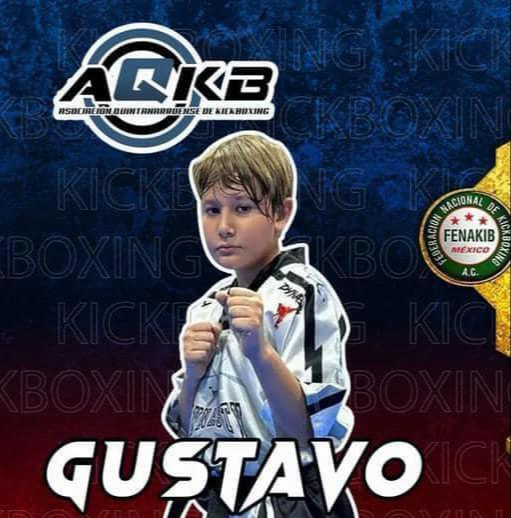 Gustavo Martínez, atleta cancunense, pasa a la sección nacional de kickboxing en Querétaro