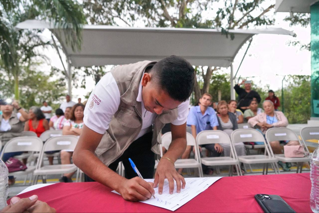 Jóvenes Construyendo el Futuro