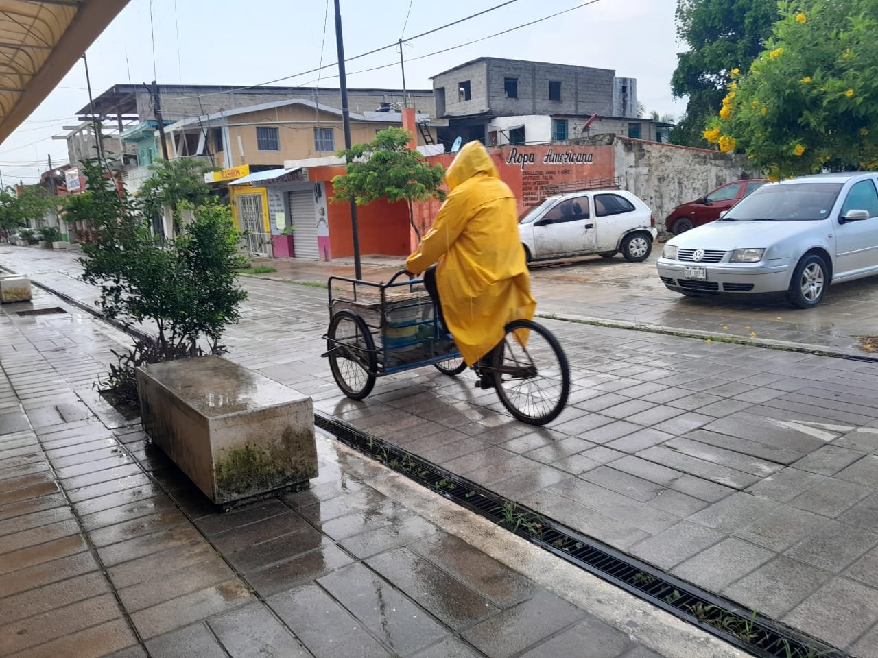 No hubo inundaciones, solo encharcamientos en las calles