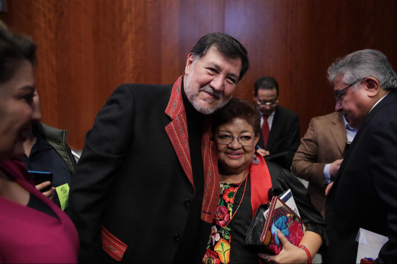 Gerardo Fernández Noroña y Ernestina Godoy en el Senado