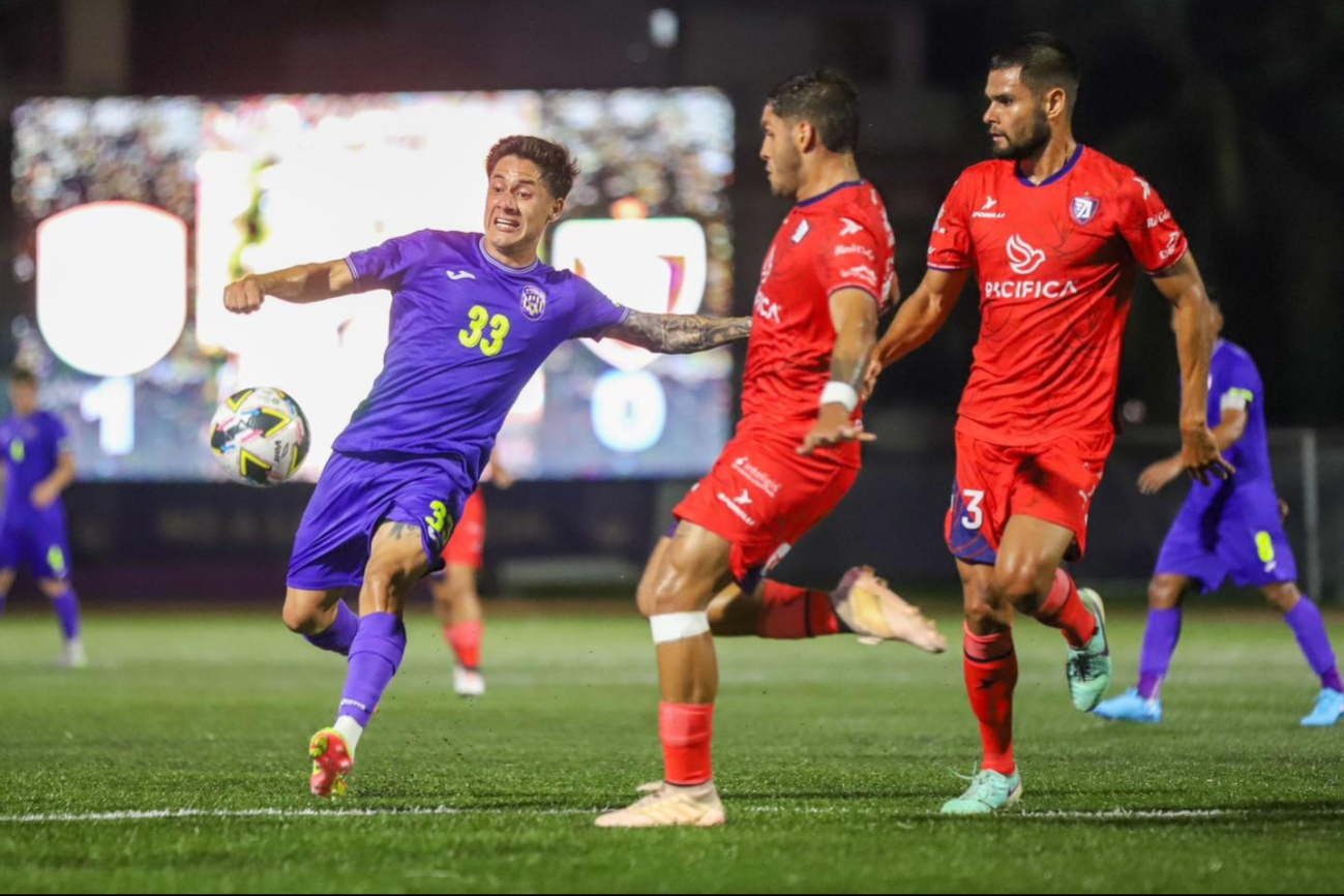 Abren temporada Pioneros de Cancún y Racing de Veracruz en el Estadio Cancún 86