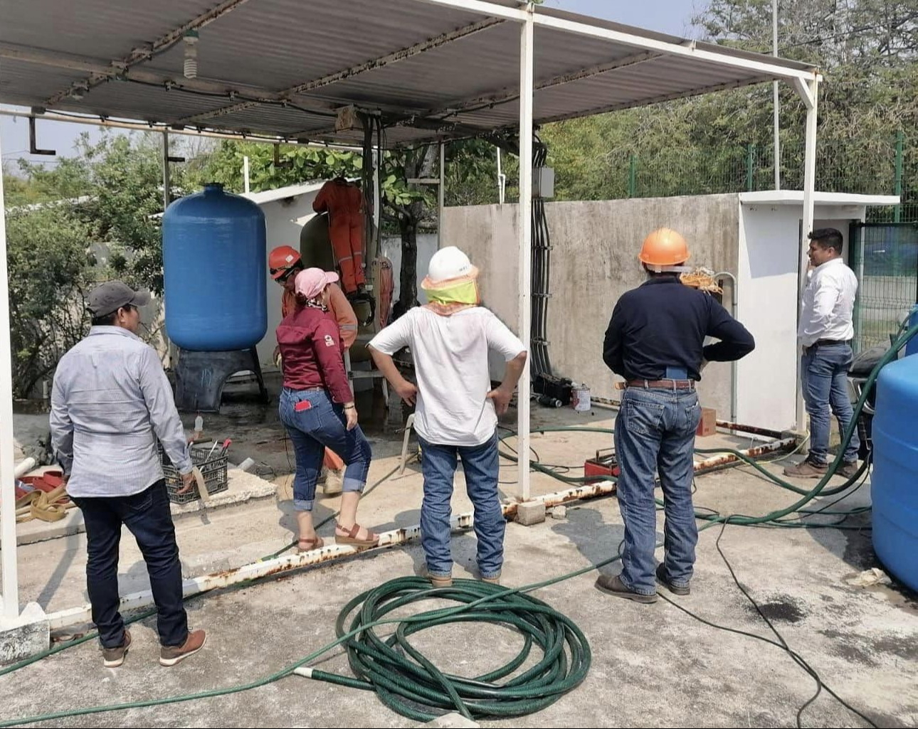 Llevan más de 15 días sin agua