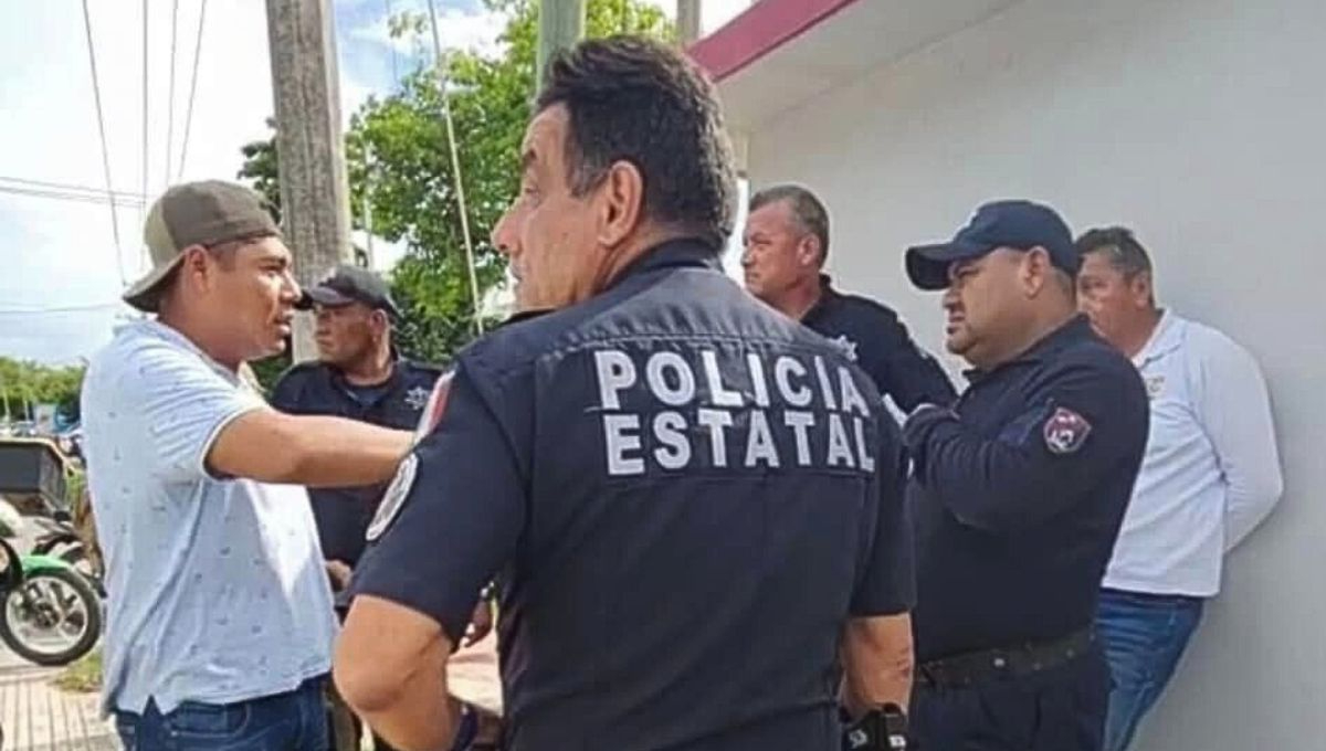 Agentes de la policía estatal realizaron una revisión sobre las unidades de taxi