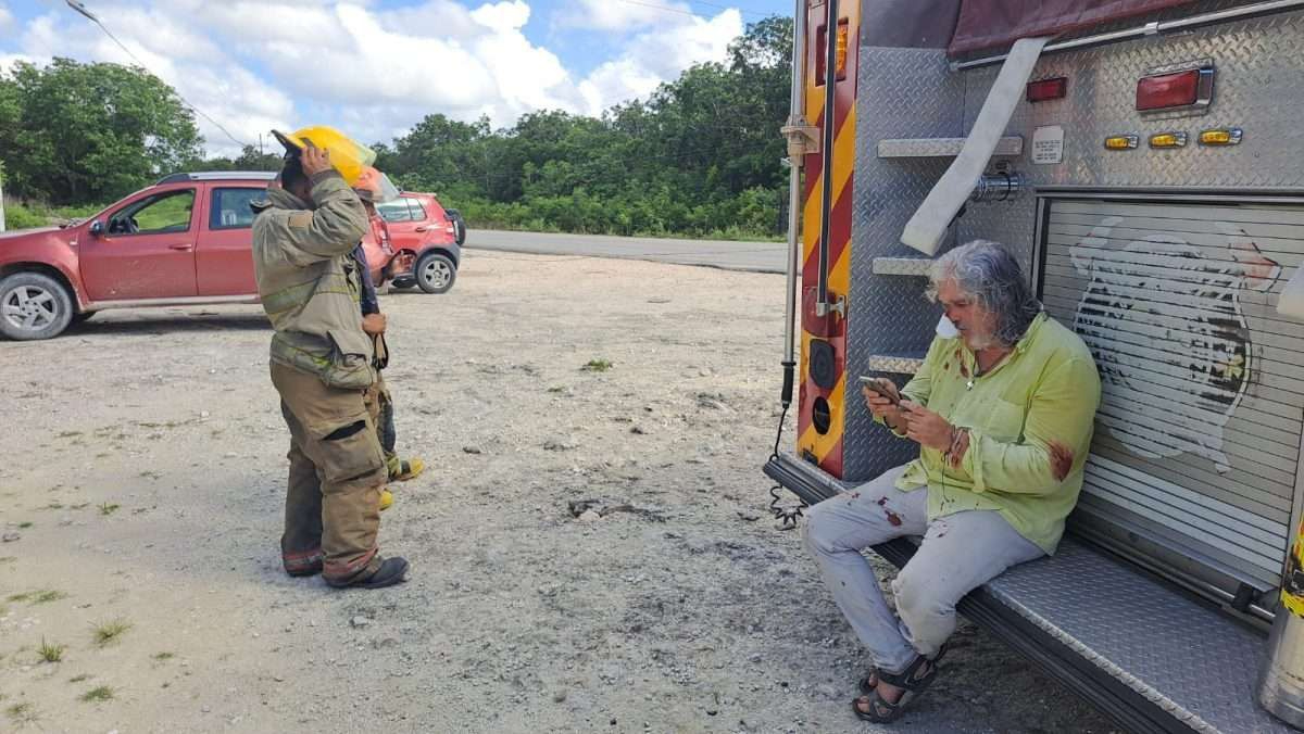 Turista italiano  casi pierde la vida al accidentarse en su motocicleta en  Tulum