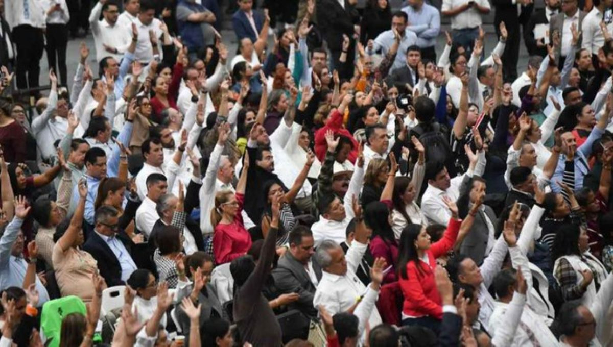 Ernestina Godoy y Citlalli Hernández, convocaron para sesionar a las 13 horas de este domingo en la sede del Senado de la República.