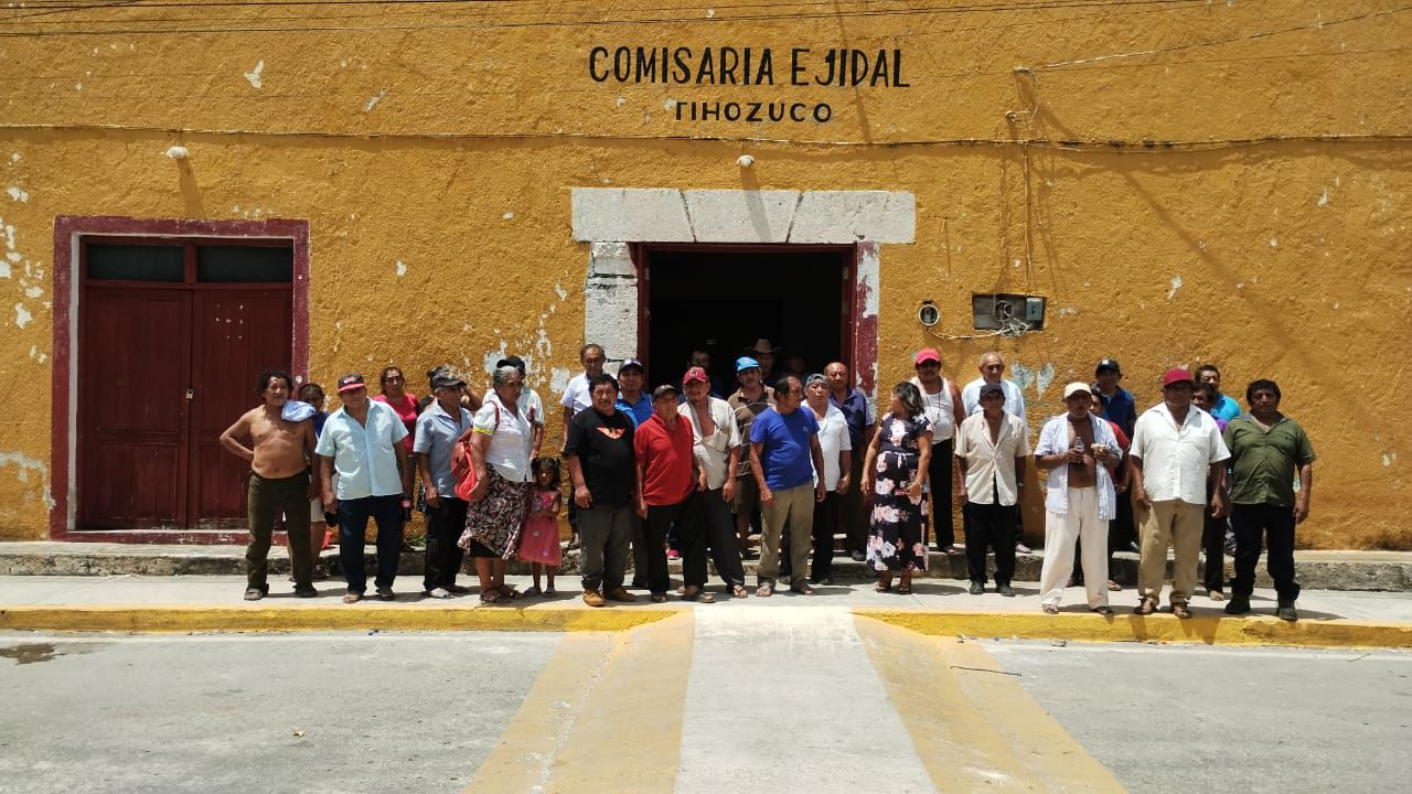 Habitantes aseguran que llevan tres días sin luz