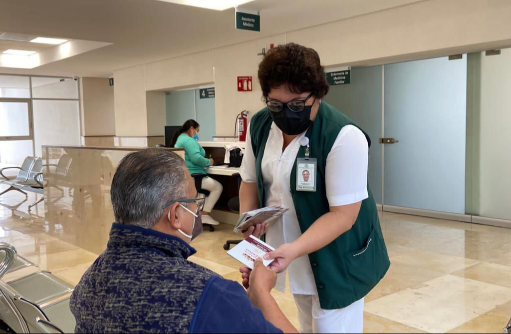 Trabajadores del IMSS