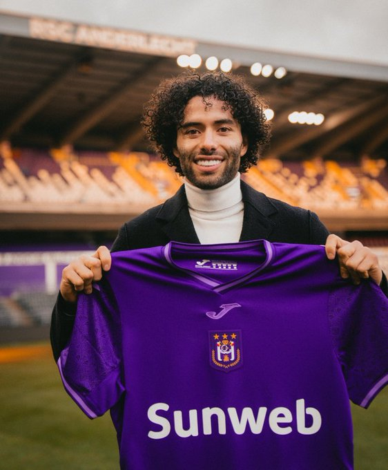 Oficial: Chino Huerta firma con Anderlecht hasta 2029