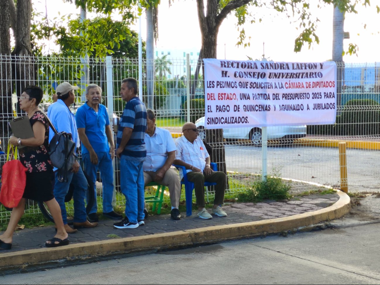   Exigen reformas a la Ley Orgánica de la UNACAR en Carmen para garantizar pagos