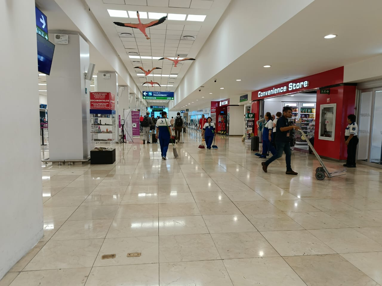 Hay lento arranque de vuelos en el aeropuerto de Mérida