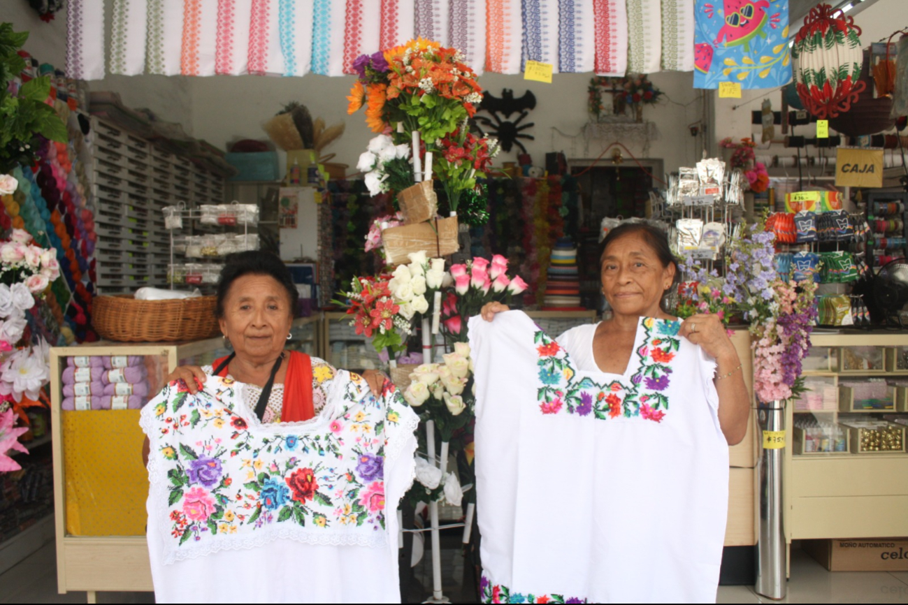   Artesanas yucatecas, con el alma en un hilo  