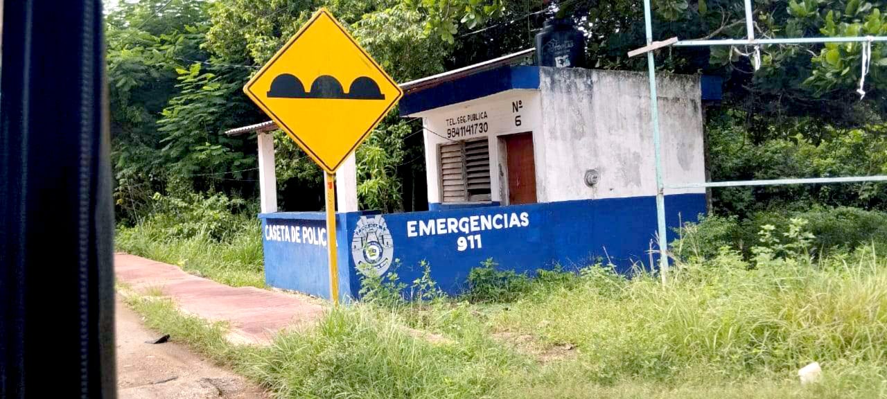 Residentes dijeron que, por semanas, las casetas de vigilancia no cuentan con personal