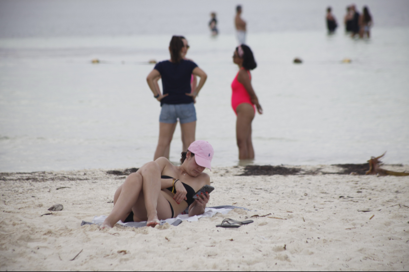 Los estafadores aprovechan los lugares turísticos del estado para engañar a los turistas