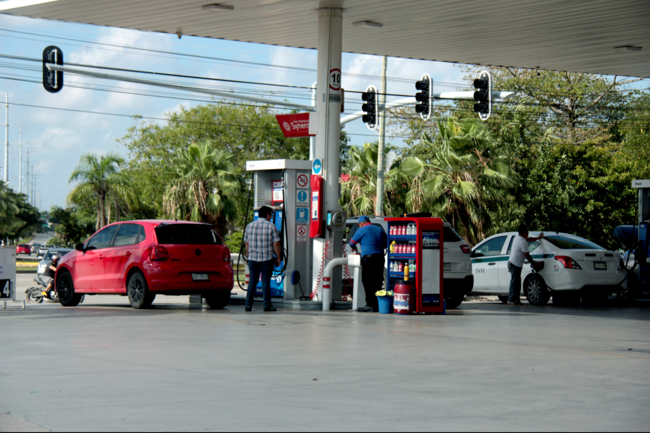 Cancún, en Quintana Roo, lideró el costo de combustible más alto en todo el país y fue más barato en Tamaulipas.