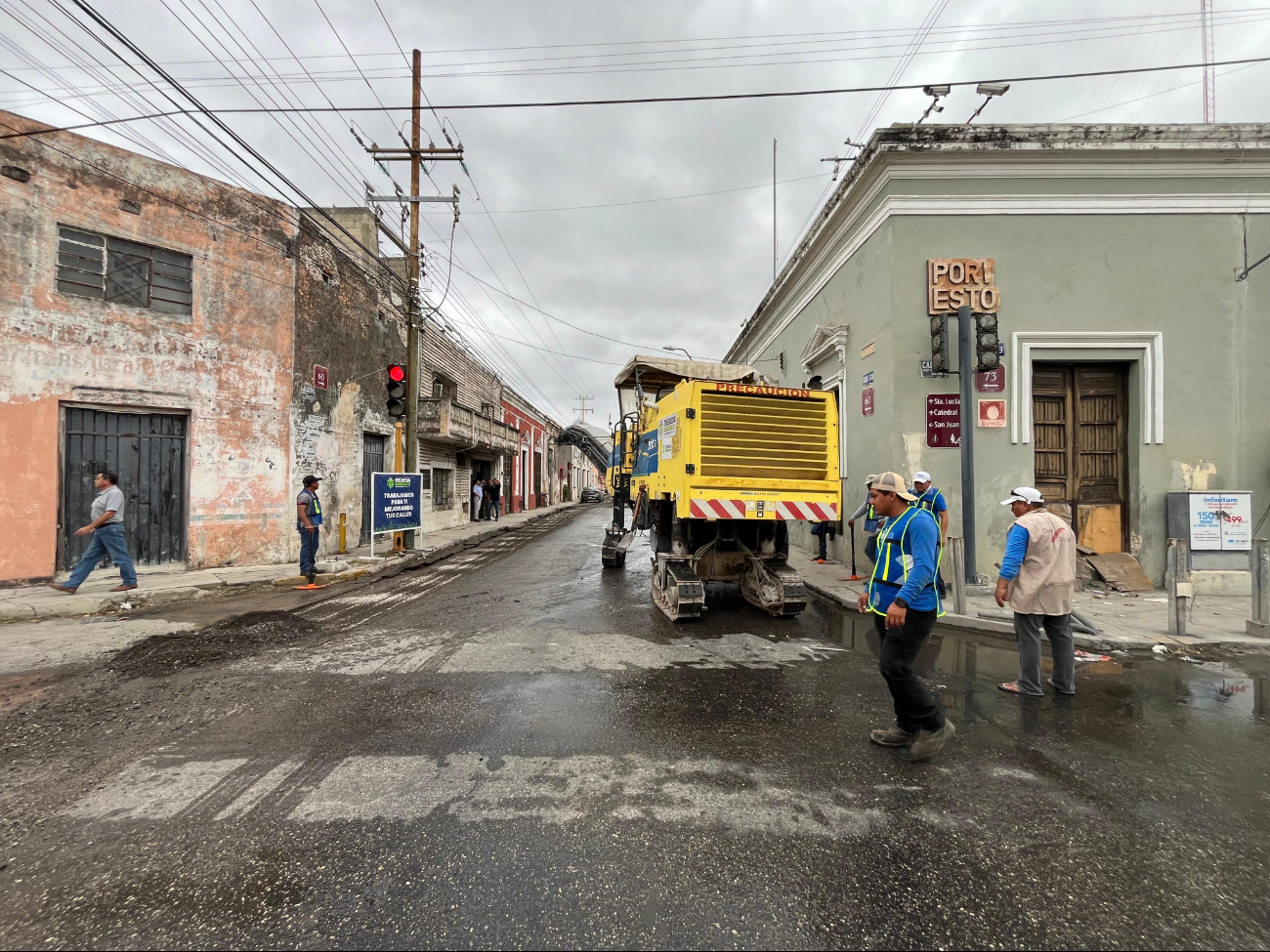 Cierran la calle 60 del Centro Histórico de Mérida por obras repavimentación