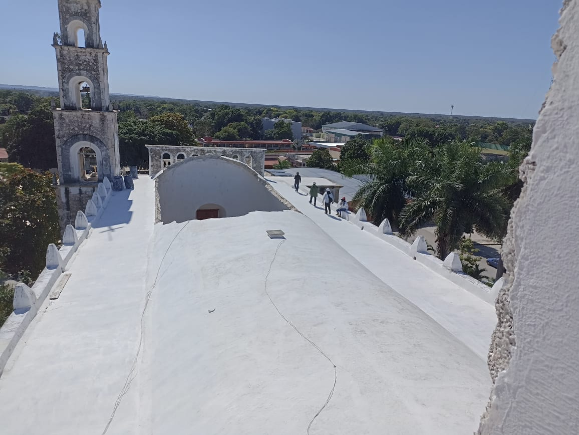 El techo de la iglesia de San Luis Obispo, en la cabecera del municipio, será reconstruido en su totalidad