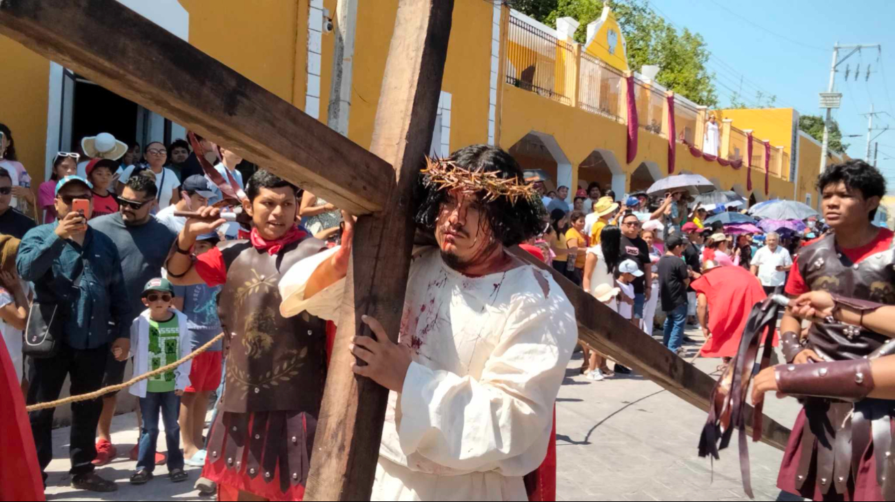 El grupo tiene 45 años de cumplir con el Viacrucis en Acanceh