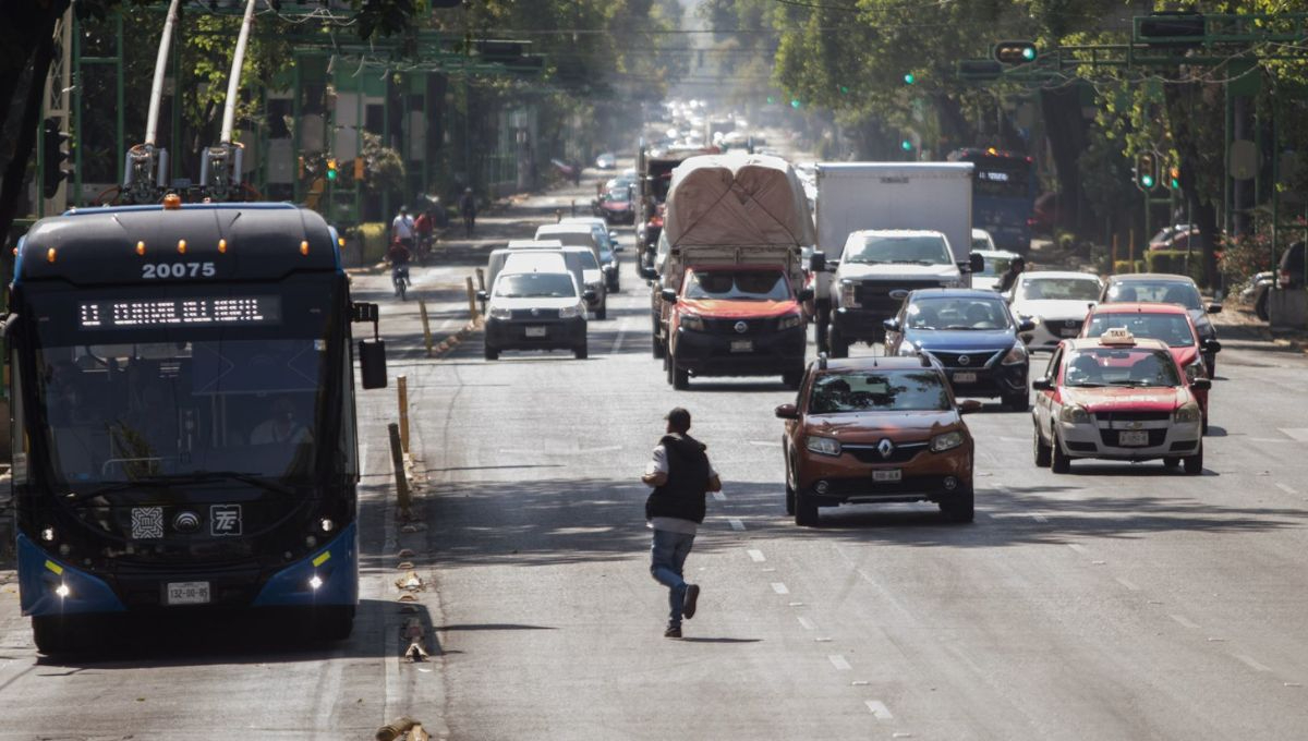 El programa Hoy No Circula es una medida ambiental destinada a mitigar la contaminación