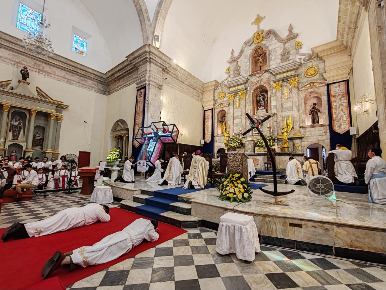 Joaquín Guerrero Castro y Pablo Jesús Reyes González fueron ordenados diáconos permanentes en la Catedral de Campeche