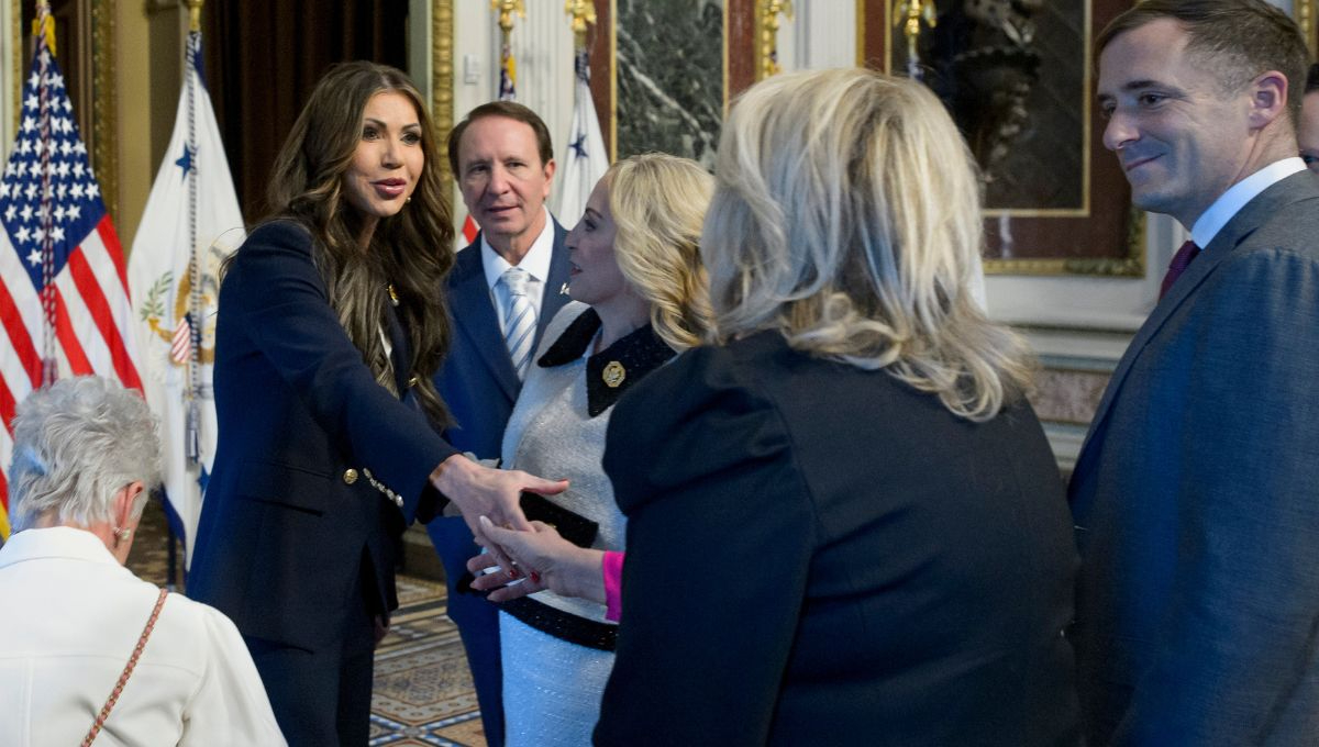 Kristi Noem fue ratificada por el Senado, como secretaria de Seguridad Nacional de Estados Unidos