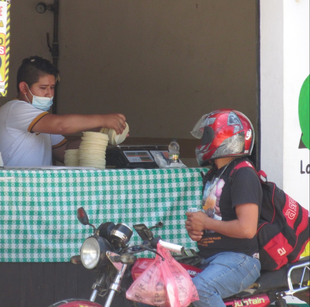 El kilogramo de tortilla en Acanceh pasó de 24  a 25 pesos.