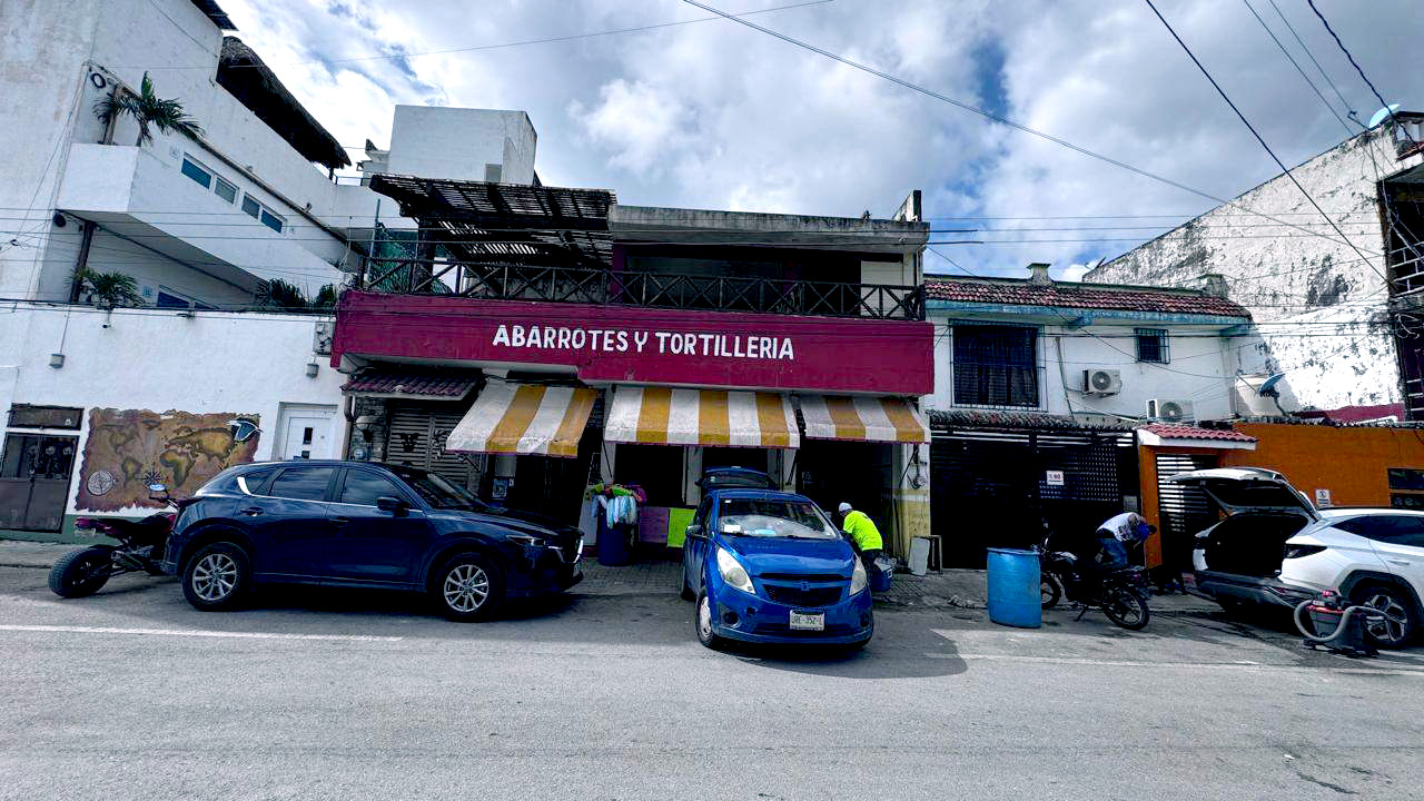 Desde el pasado 10 de enero, en un establecimiento, ubicado sobre la calle 20, entre las avenidas 40 y 45, el alimento por excelencia de los mexicanos, incrementó su costo