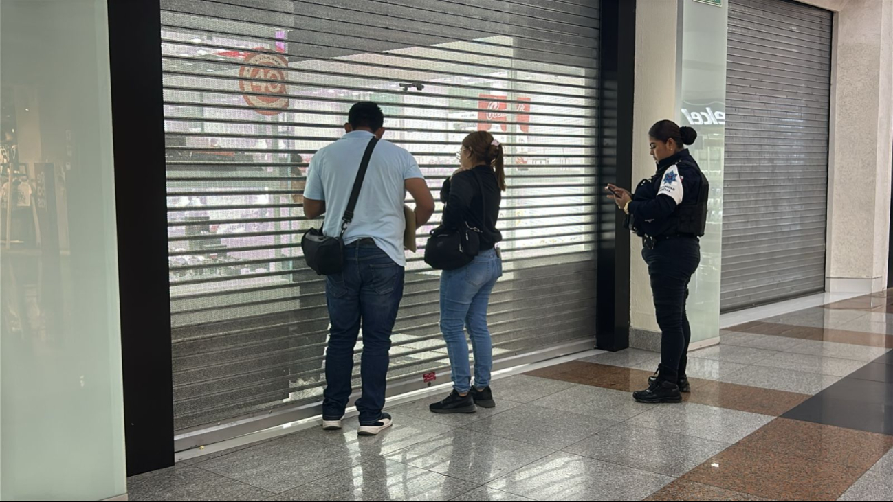 Intentan asaltar joyería de Plaza las Américas de Cancún.