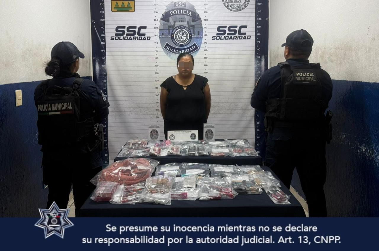 La mujer fue puesta a disposición de las autoridades al encontrar los artículos sin pagar