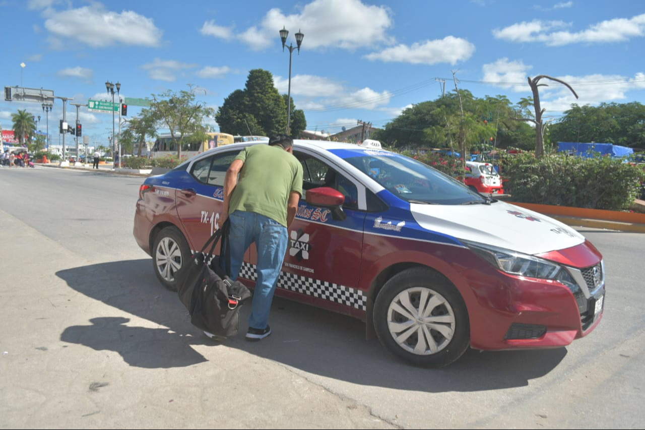 Taxistas de Campeche rechazan restricción del IET de subir otro pasajero