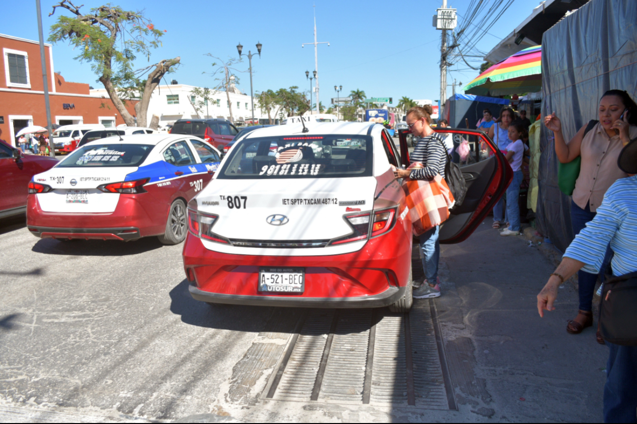 Suman 26 quejas contra taxistas de Campeche; cobros excesivos y malos tratos, entre las razones