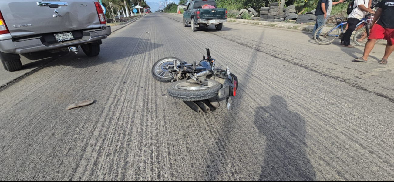 El motociclista no guardó su distancia reglamentaria y circulaba a exceso de velocidad