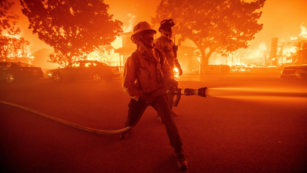 El Departamento de Protección contra Incendios de California ha desplegado equipos en toda la región