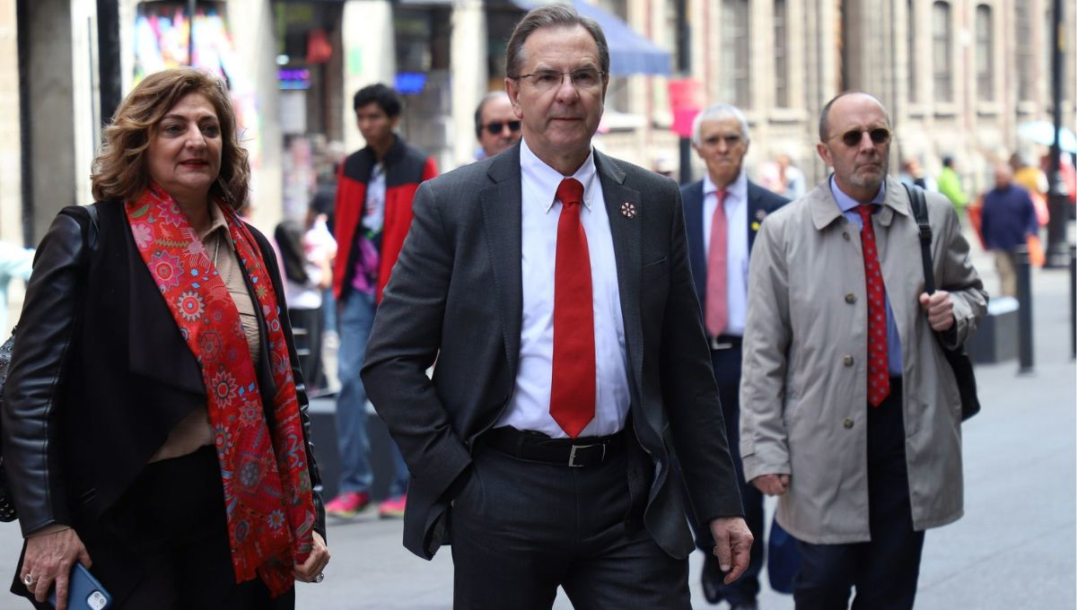 Cónsules y embajadores se reúnen con Claudia Sheinbaum en Palacio Nacional