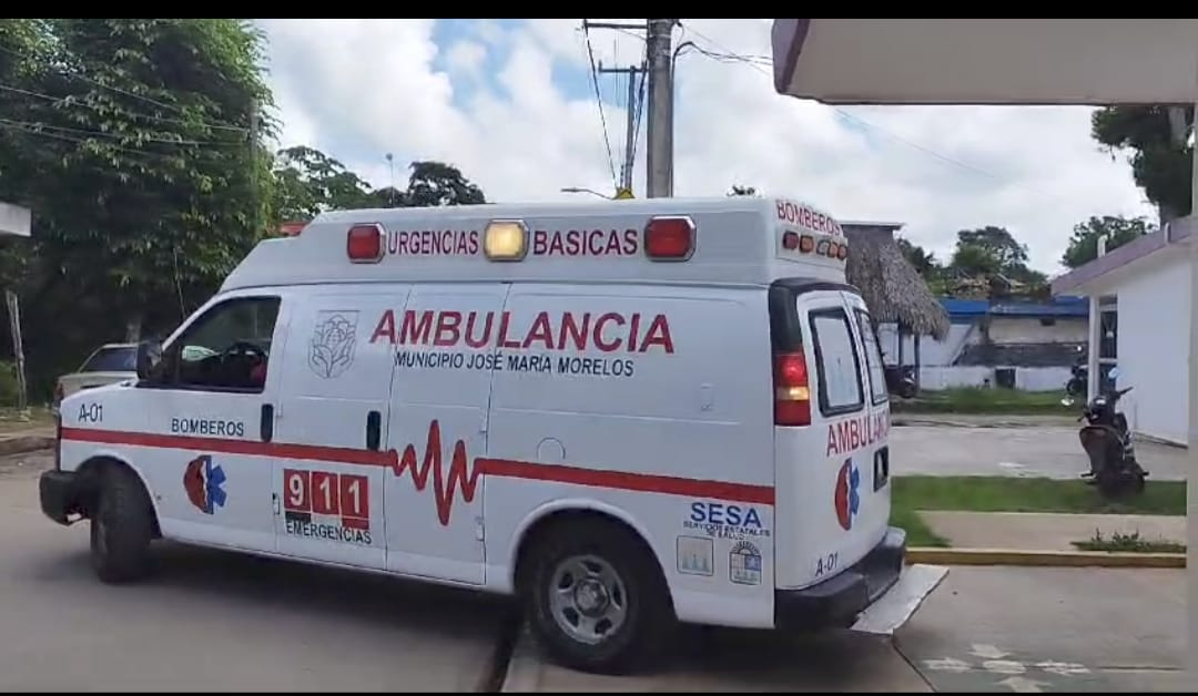 Las dos menores sufrieron lesiones debido a que el mototaxi se volcó por el impacto