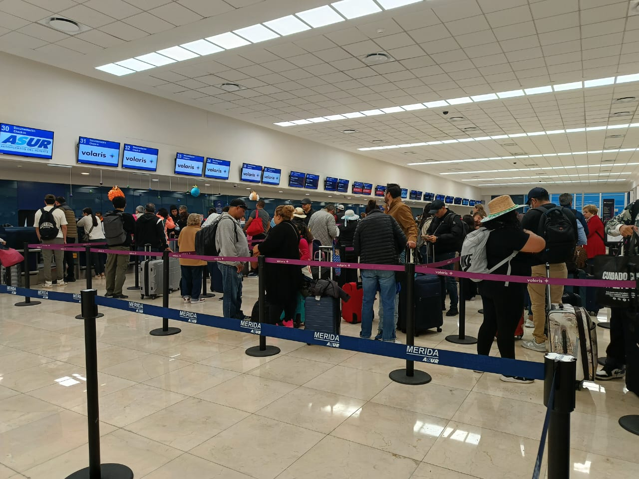 El aeropuerto de Mérida mantiene sus operaciones con normalidad