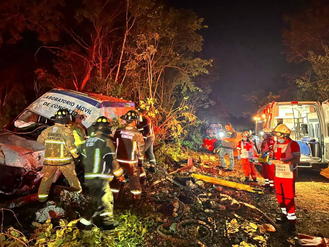 Un accidente ocurrió anoche en un camino de terracería hacia la colonia La Chiapaneca