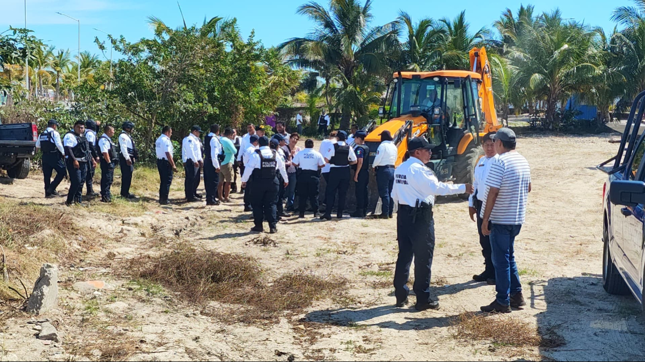 Exalcalde de Carmen y familia protagonizan disturbio por terreno recuperado