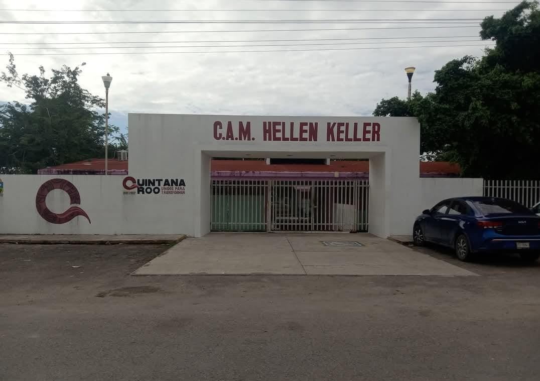 Conflicto en el Centro de Atención Múltiple “Helen Keller" de Chetumal