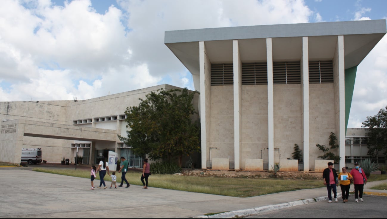 El IMSS-Bienestar acordó abastecer de medicamentos a la institución en un plazo de 15 días a un mes