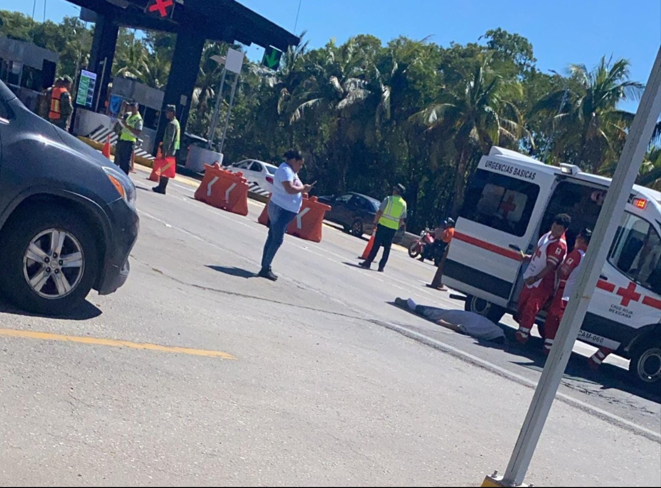 Hombre fallece de un infarto en la caseta del Puente Zacatal, Carmen