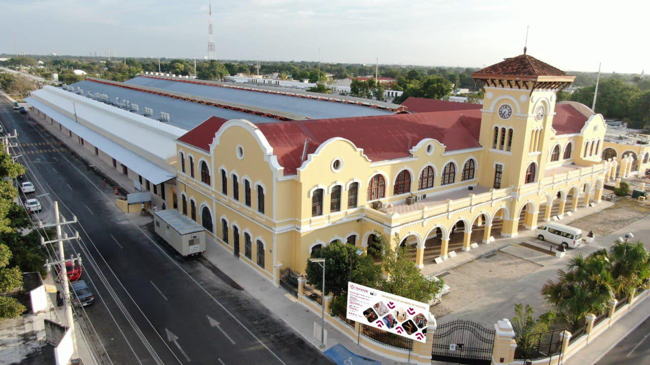 La Universidad de las Artes de Yucatán se encuentra en Mérida