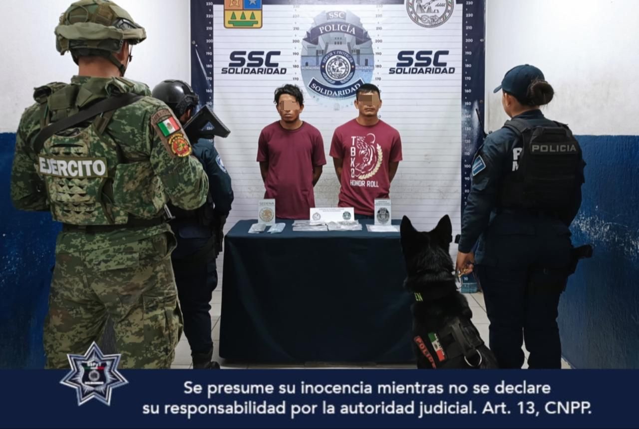 Binomio K9  detecta 22 dosis de posibles narcóticos durante inspección en Playa del Carmen