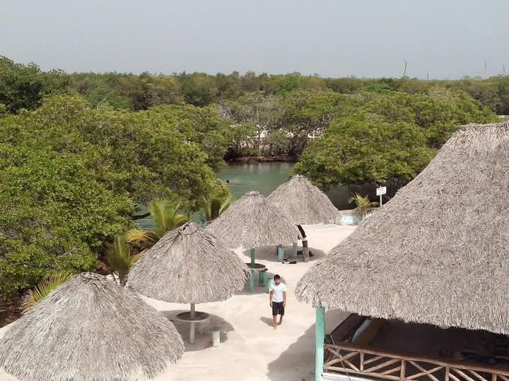 El balneario de Chiquilá es visitado por decenas de turistas